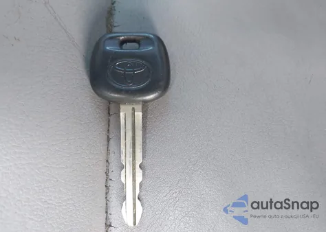 2005 Toyota Sequoia Limited V8 from USA, damaged, VIN 5TDZT38A05S242580